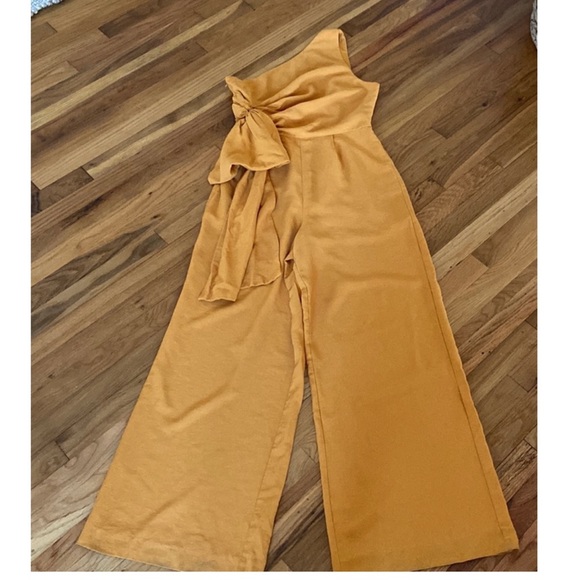 Show Them the Shoulder Jumpsuit size Small - Picture 5 of 11